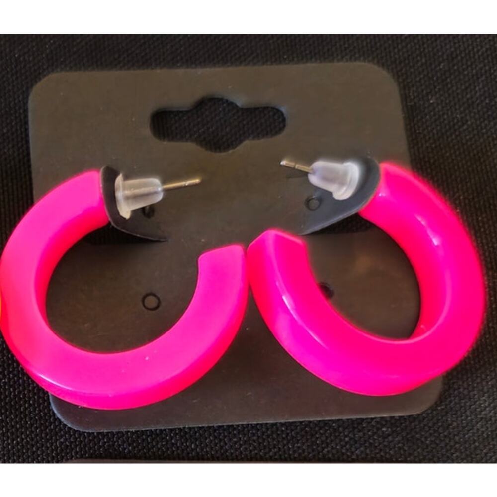 Hot Pink Hoop Earrings 1.2" Retro 1980s Neon Chunky Pierced Acrylic Gift Bag Y2K